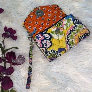 VERA BRADLEY wallet/wristlet